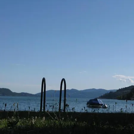 Appartement Garden Flat By Lake Maggiore, Cleaning Included Oggebbio