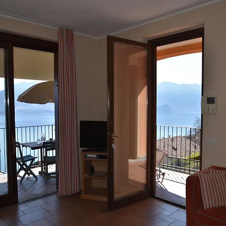 Garden Flat By Lake Maggiore, Cleaning Included *