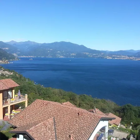 Garden Flat By Lake Maggiore, Cleaning Included Oggebbio